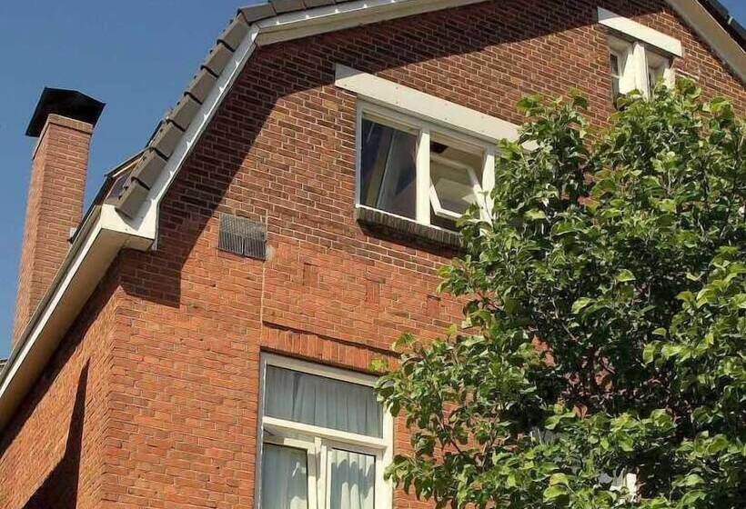 مبيت وإفطار Ensche Day Inn