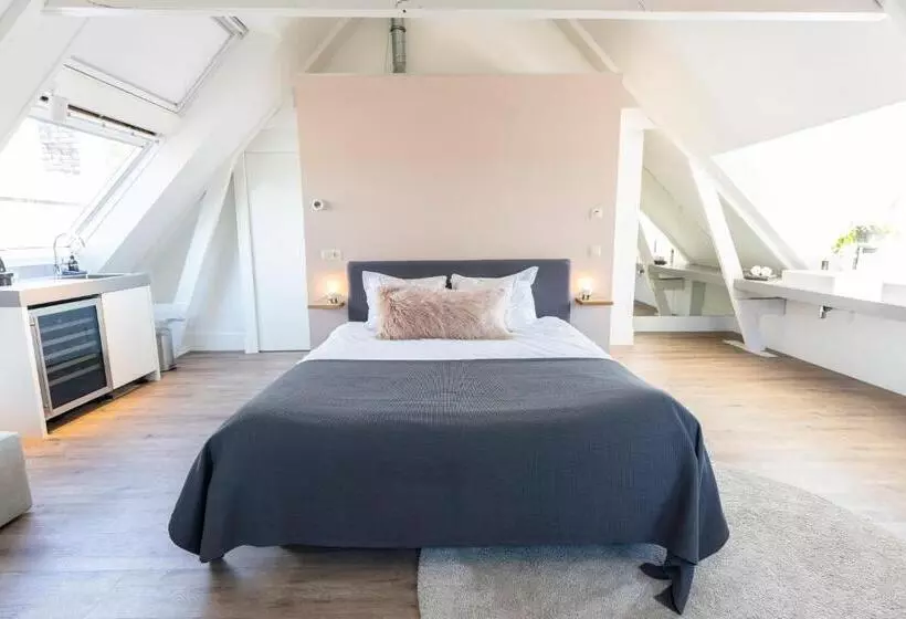 تختخواب و صبحانه Gravenstraat