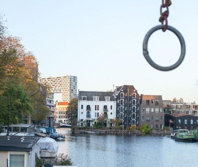 Bed and Breakfast Kuwadro Guesthouse Jordaan