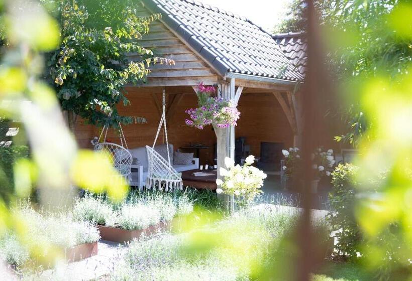 Bed & Breakfast Monument076 Etten Leur