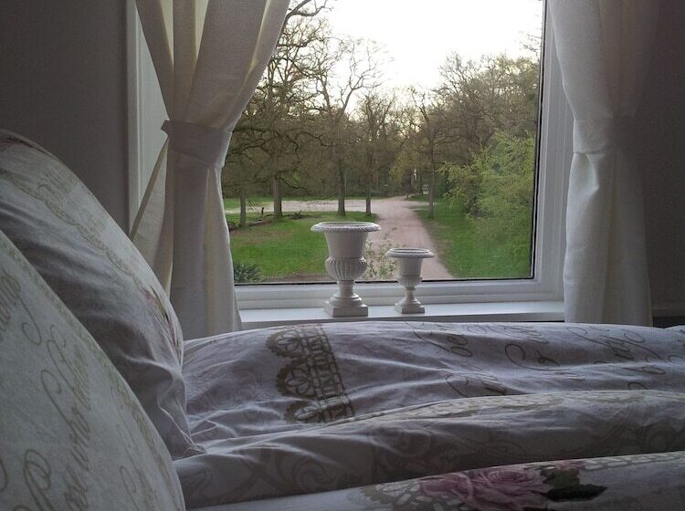 Bed & Breakfast Rijsterbosch