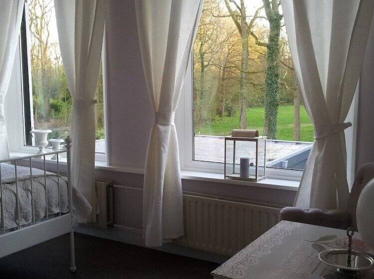 Bed & Breakfast Rijsterbosch