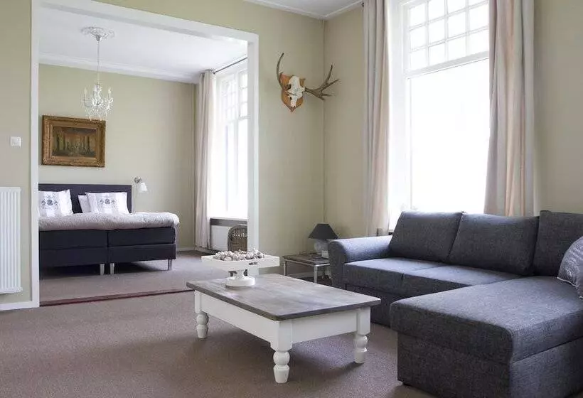 Bed & Breakfast Rijsterbosch