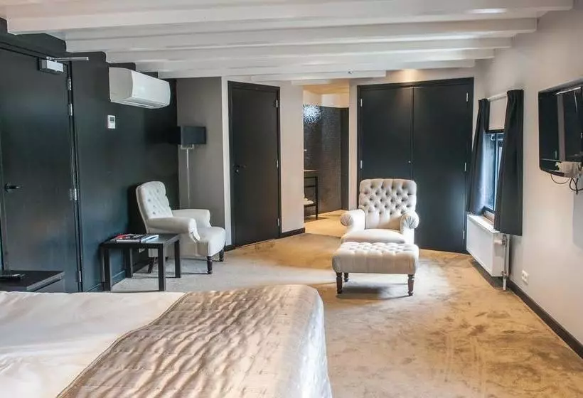 Hotel Bellevue Groothoofd  Restro
