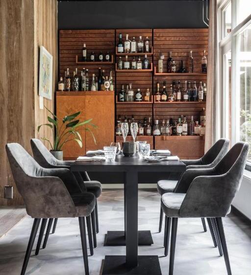 호텔 De Lochemse Berg