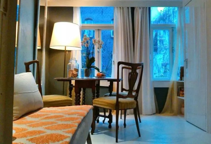 Aamiaismajoitus (B&B) Miss Jordaan For Quiet Travellers