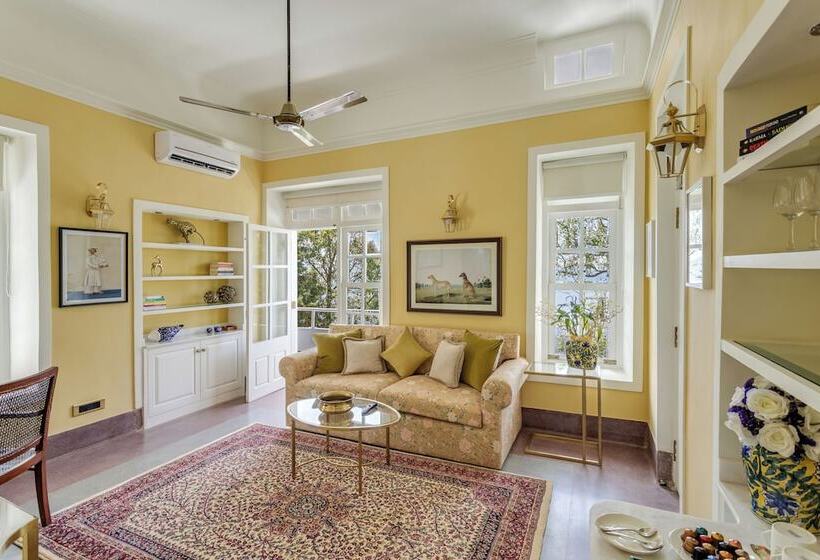 Hotel Kinwani House By Aalia Collection