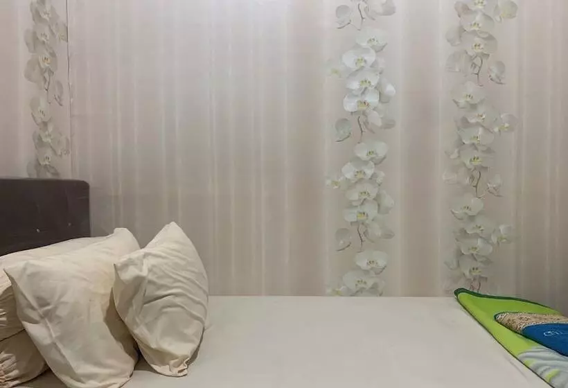 Hotelli Oyo 93918 Wisma Tulip