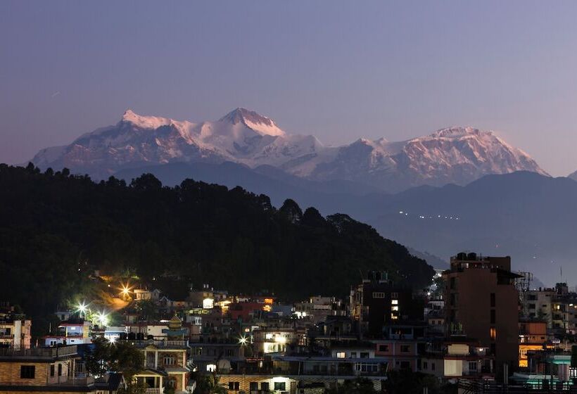 هتل Shekhar S Place