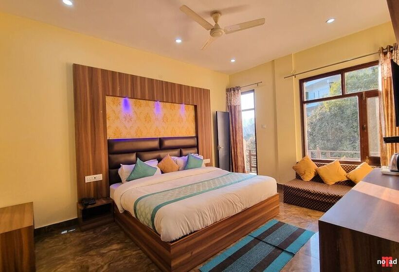 Nature Nest By Nomad Hotels