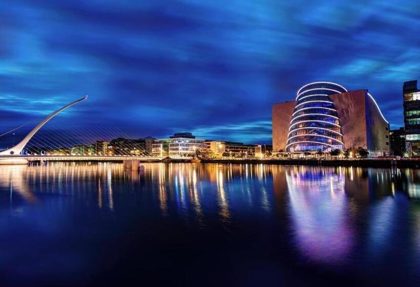 펜션 Lovely Home In Kimmage, Dublin