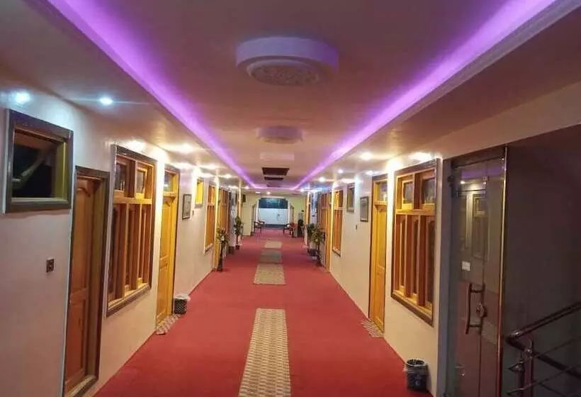 هتل Yazgar Residency Skardu