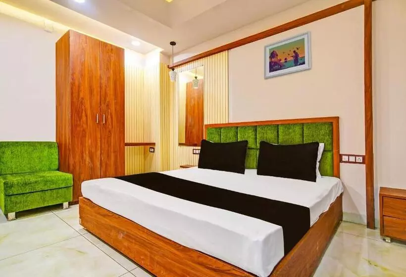 Oyo Hotel Shree