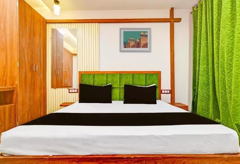 Oyo Hotel Shree