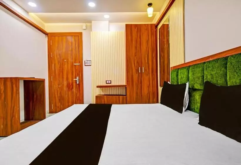 Oyo Hotel Shree