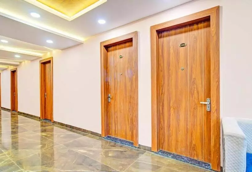 Oyo Hotel Shree