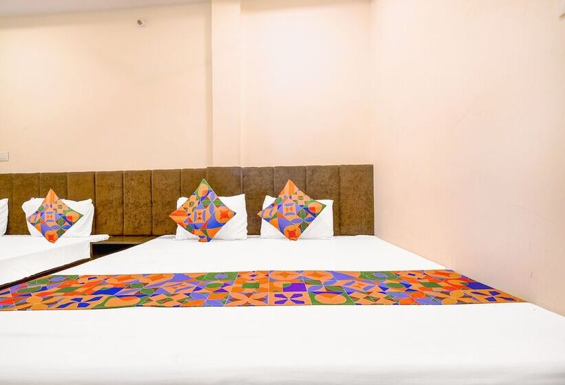 호텔 Fabexpress Neelam Palace