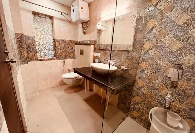 ホテル Amritsar View With Swimming Pool   Best Selling Property In Amritsar