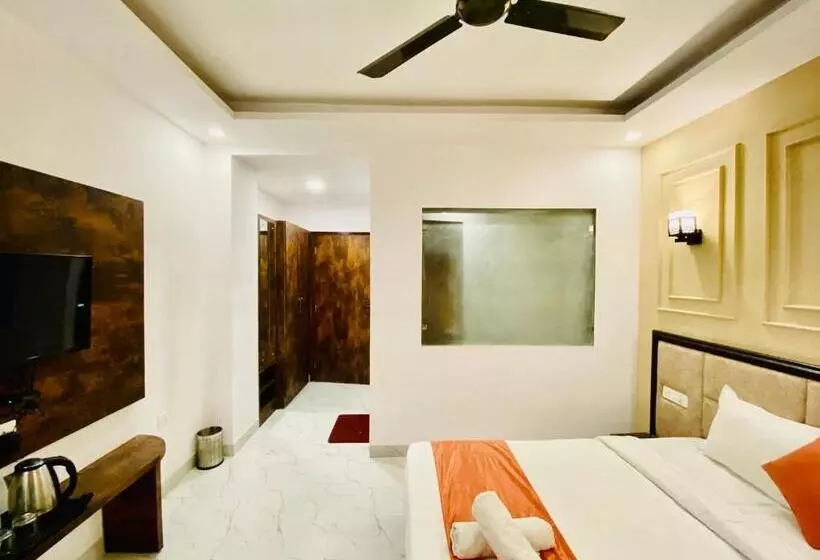 ホテル Amritsar View With Swimming Pool   Best Selling Property In Amritsar