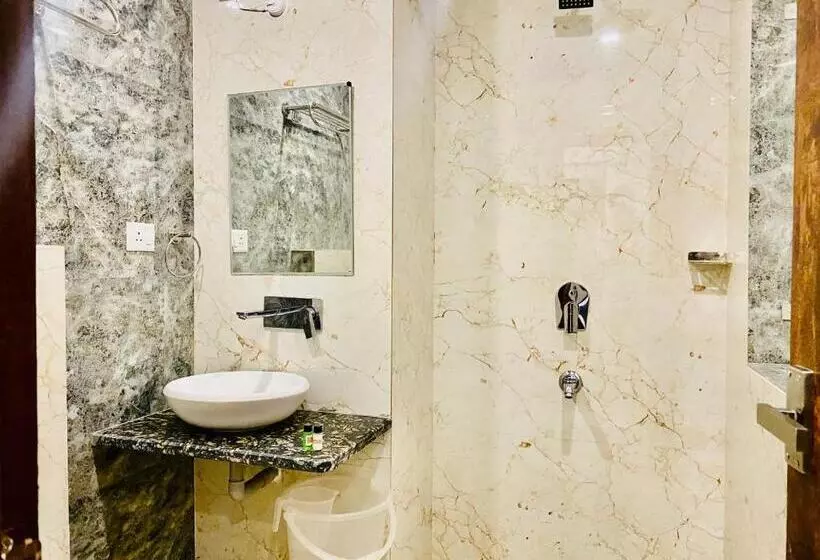 ホテル Amritsar View With Swimming Pool   Best Selling Property In Amritsar