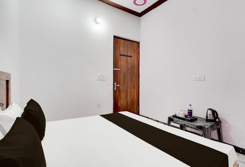فندق Oyo Raj