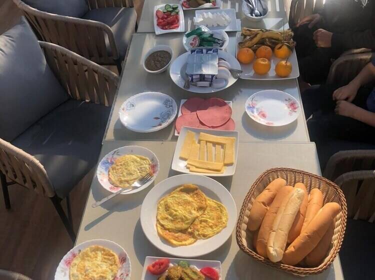 هتل Gem View Hostel