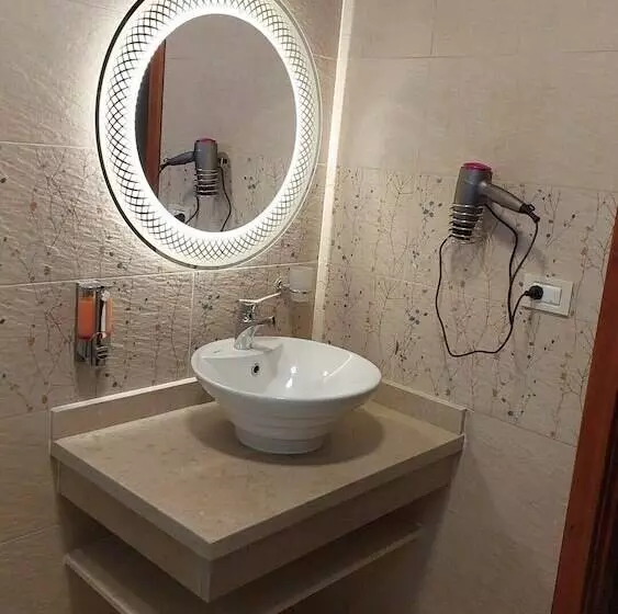 هتل Gem View Hostel