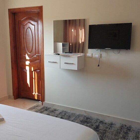 هتل Gem View Hostel