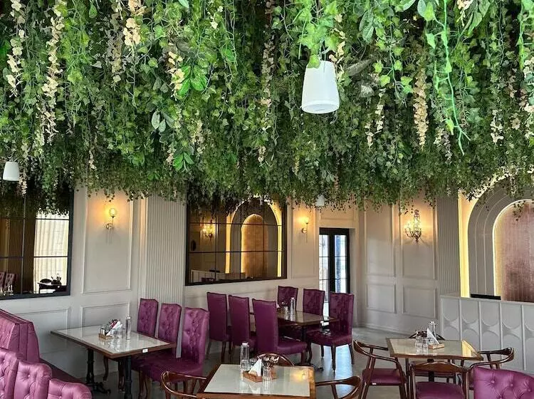 La Nature Hotels & Resorts