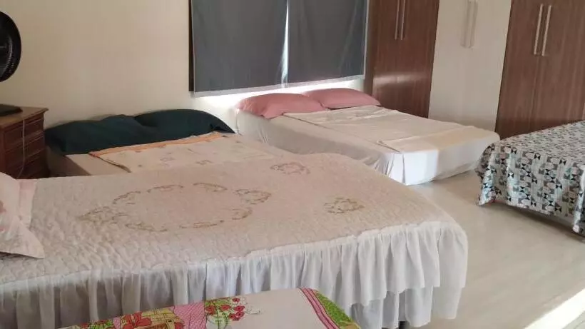 ベッドアンドブレックファースト Hostel De Gaia