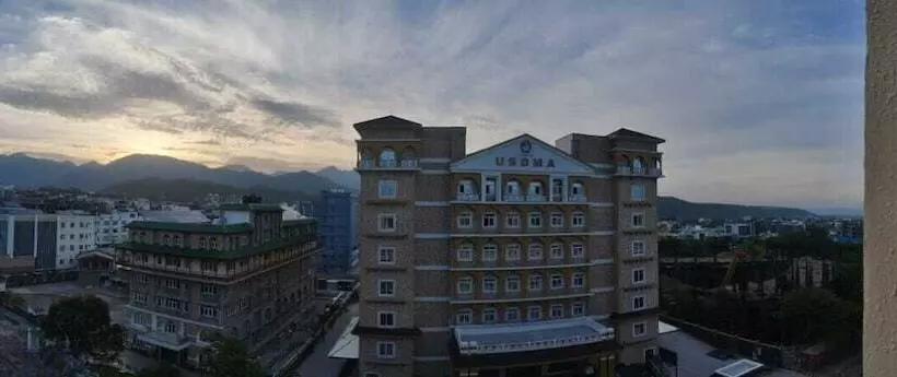 ホテル Luxsugero Studios Dehradun Mussoorie