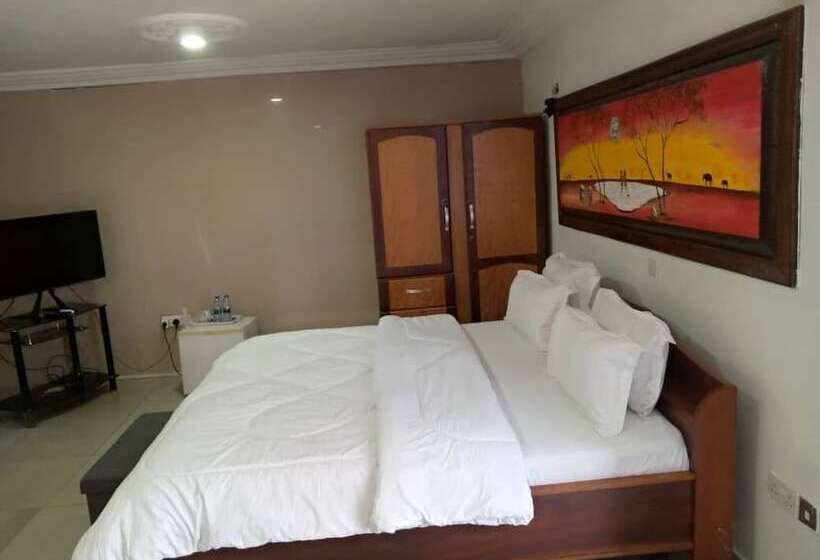 בית מלון כפרי Crislord Palace