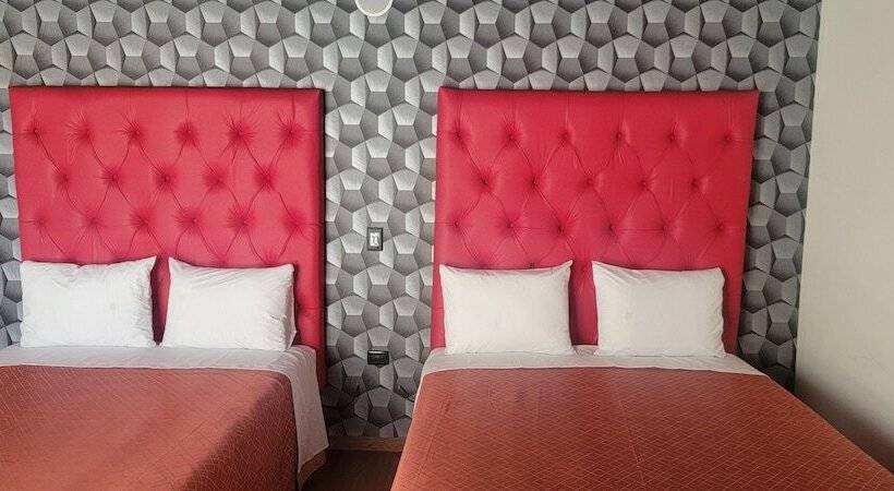 هتل Maquiavelo Solo Adultos