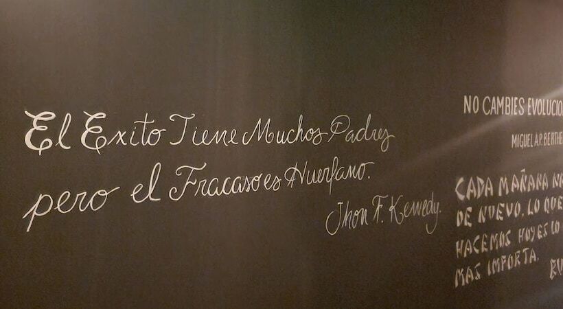 هتل Maquiavelo Solo Adultos