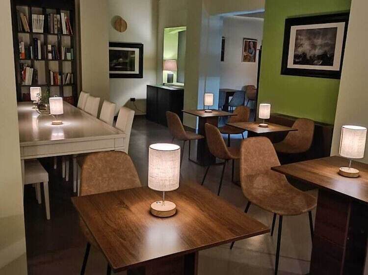 Nocleg ze śniadaniem Ultroneo, Locanda Di Collina