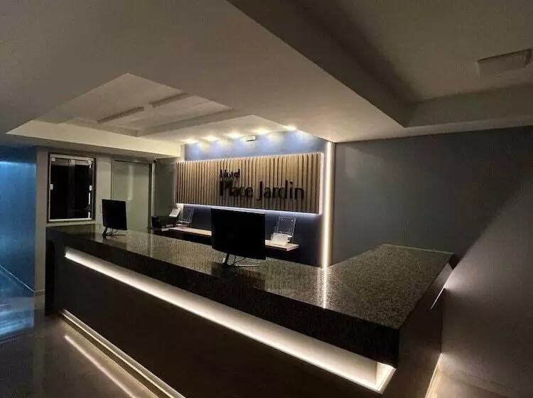 Hotelli Place Jardin