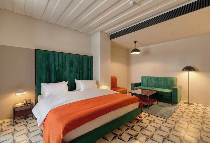 Manifest Restaurant And Hotel Gyumri