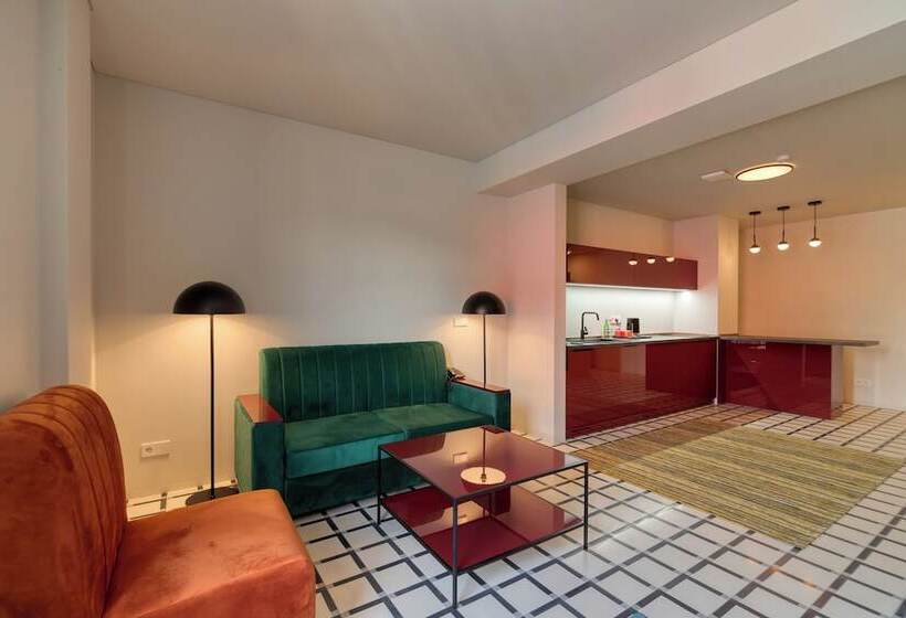 Manifest Restaurant And Hotel Gyumri