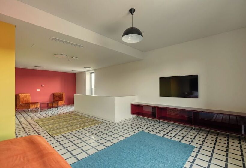 Manifest Restaurant And Hotel Gyumri