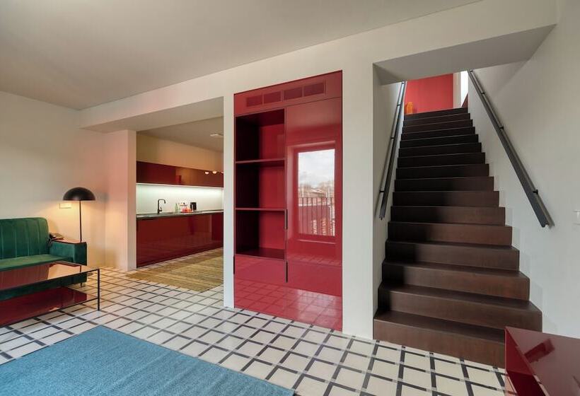 Manifest Restaurant And Hotel Gyumri