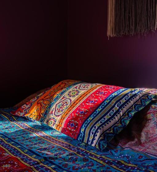 Auberge C Mon Inn Hostel