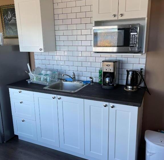 민박 Aurora Bayside Inn