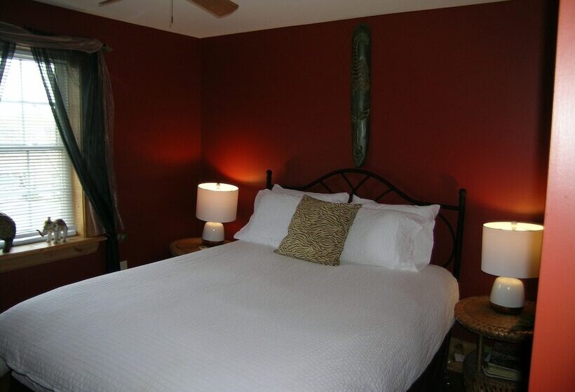 Bed and Breakfast Emilyville Inn