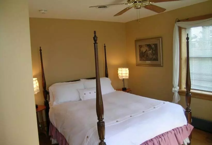 ベッドアンドブレックファースト Emilyville Inn