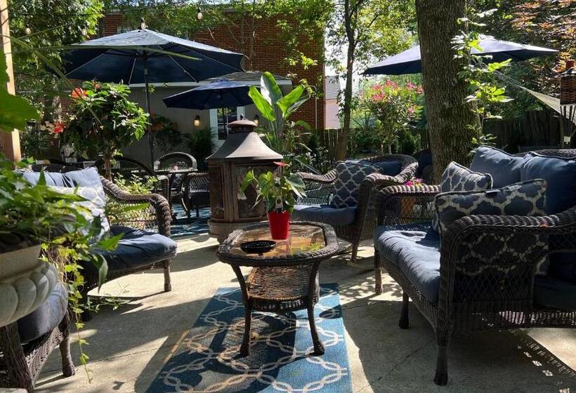 ベッドアンドブレックファースト Gîte Du Caméléon