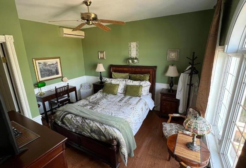 ベッドアンドブレックファースト Gîte Du Caméléon