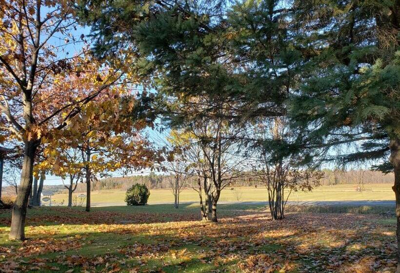 مبيت وإفطار Gîte Le Grandelinois