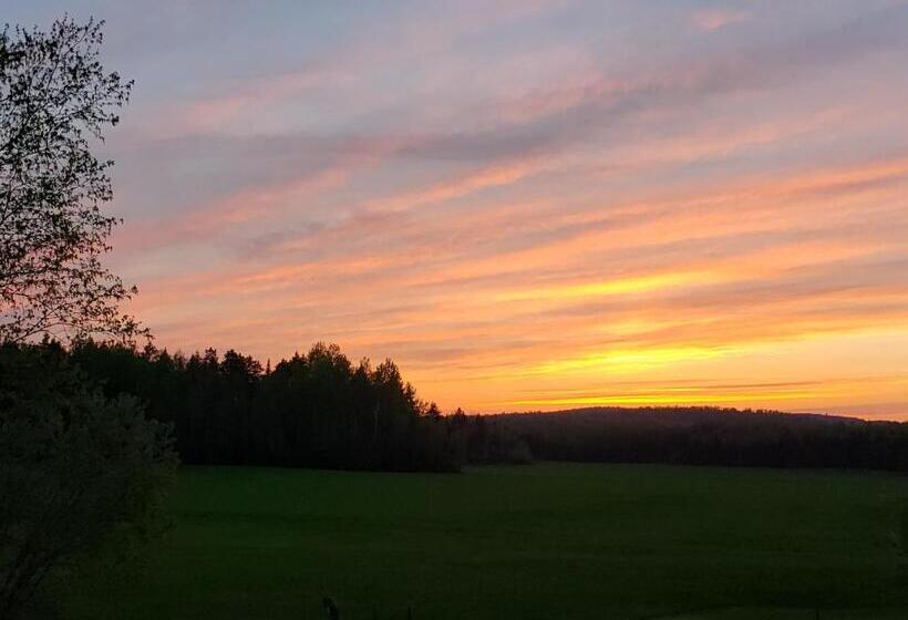 مبيت وإفطار Gîte Le Grandelinois