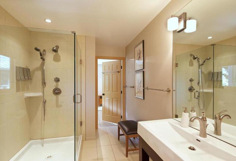 Bed and Breakfast Hedgerow House