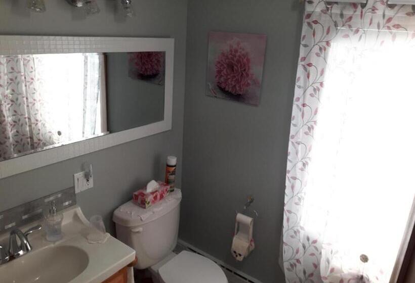 Bed and Breakfast Auberge Gite Maison Des Lilas